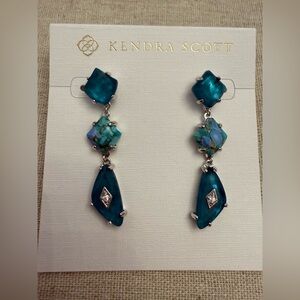 💛KENDRA SCOTT BIANCA LINEAR EARRINGS💛